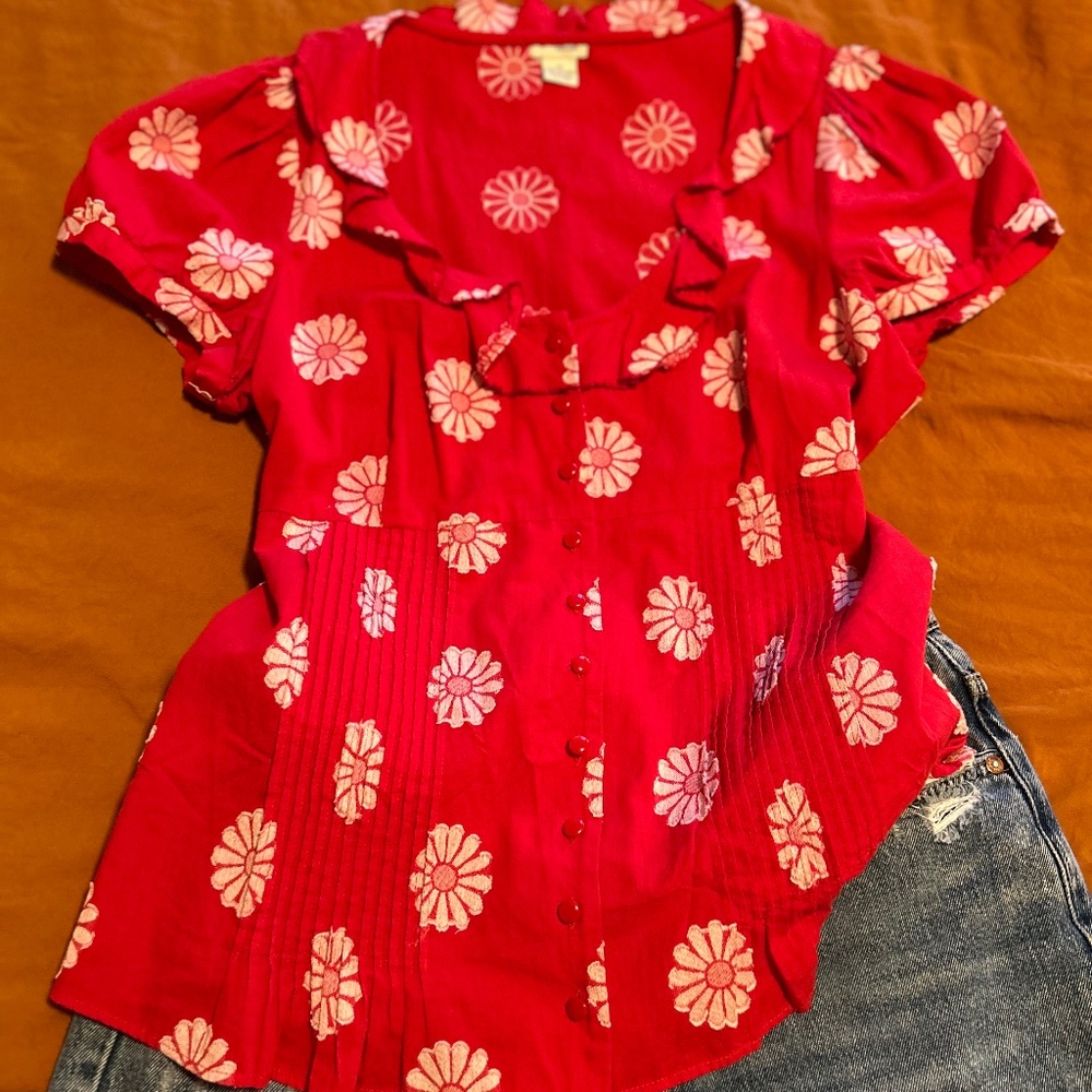 Odille from Anthropology scoop, neck, small bell sleeve, ruffle, neckline, pearl